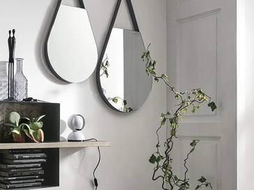 Specchiere moderne Drops con struttura in metallo di Target Point