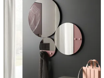 Specchio con dettagli in laccato opaco LIme di Orme