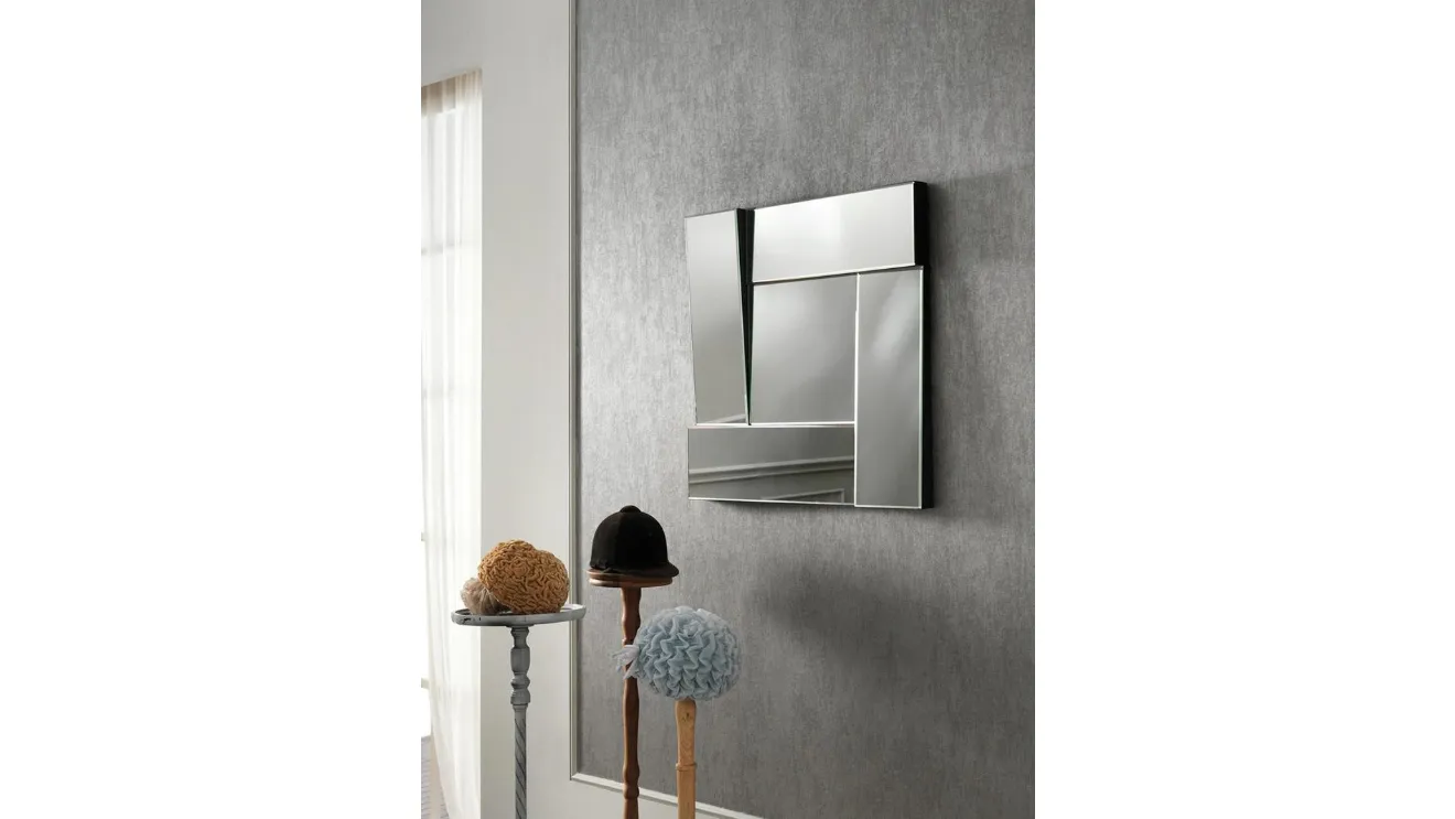Specchio ad effetto dinamico Poppy in vetro argentato di Stones