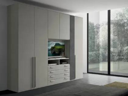 Armadio con ante battenti e vano porta TV Golf M210 in melaminico di Colombini Casa