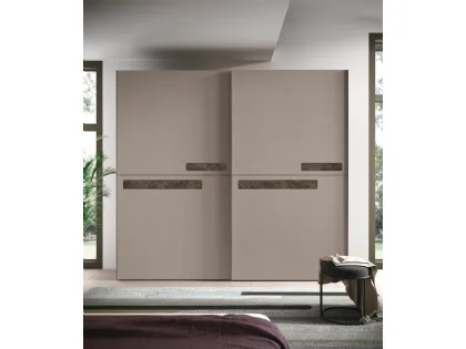 Armadio Nevada rovere visone inserti Decor primofiore e profili titanio di Corso 11