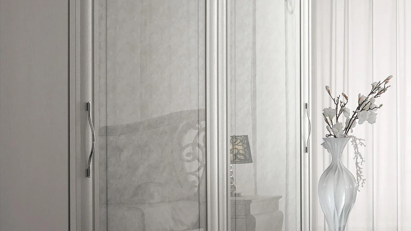 Armadio scorrevole Prestige 01 in legno laccato e vetro di Spar