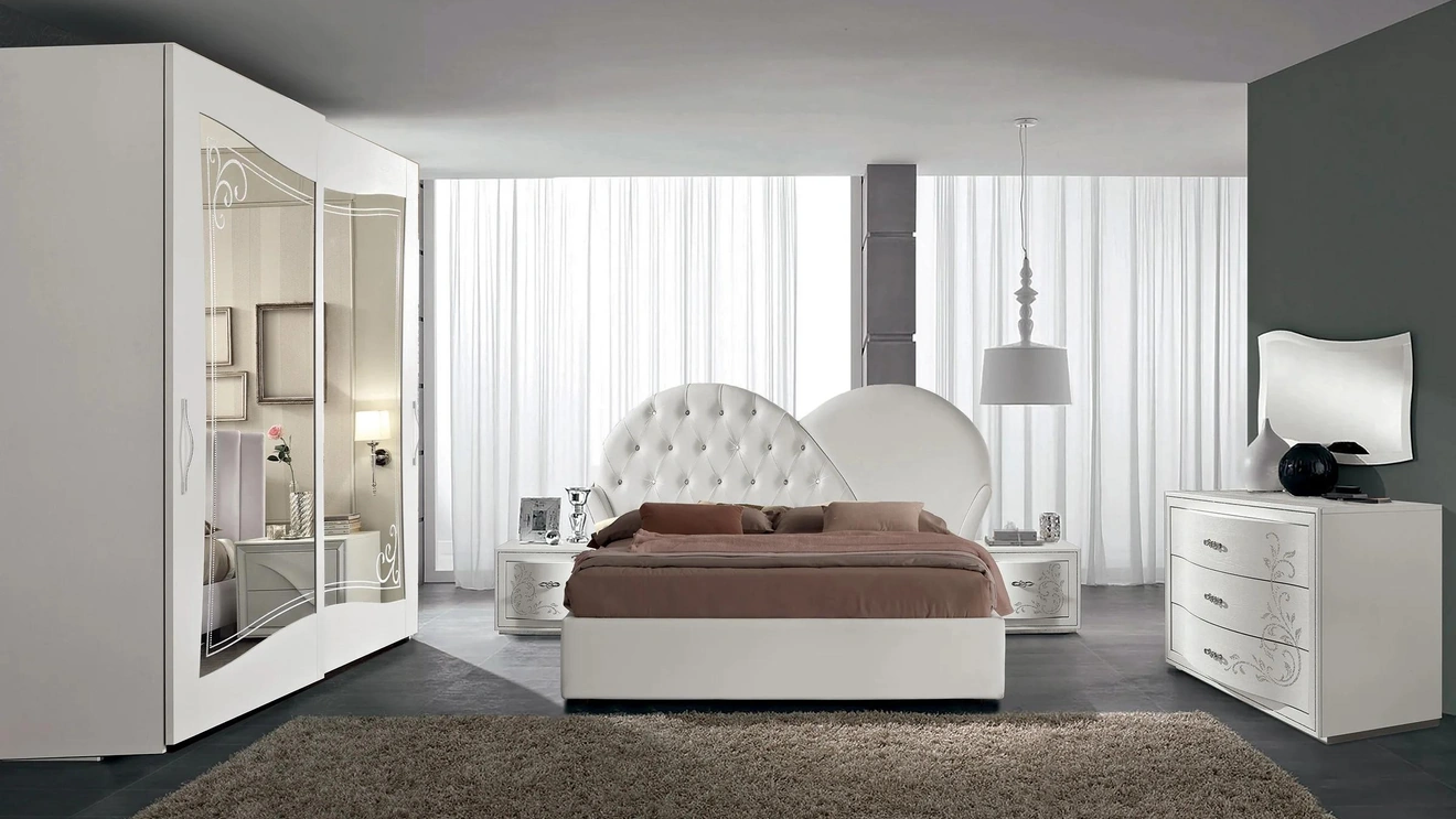 Armadio scorrevole Prestige 06 in laccato con specchi di Spar