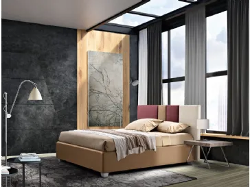 Letto in tessuto con testiera a pannelli colorati Kant di Artigianaletti
