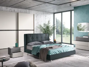 Letto Londra testata cuscino Poker con alamari imbottito rivestito tessuto Verde Ossido di Corso 11