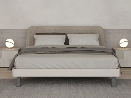 Letto in laccato opaco con testiera in tessuto Pouf di Giessegi