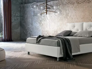 Letto in tessuto con testiera imbottita e trapuntata Fabiola di Stilfar Italia