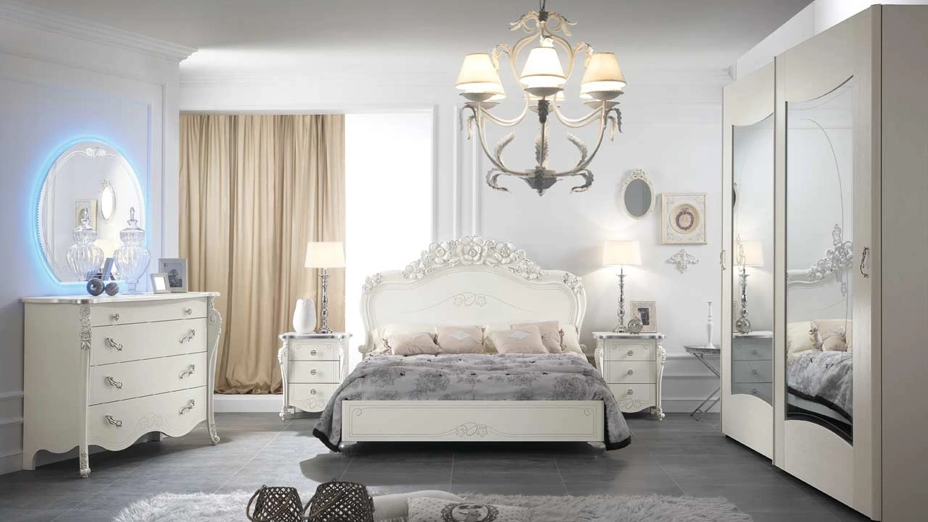 Letto Viola Frassino Bianco con testiera intagliata di Mobil Più