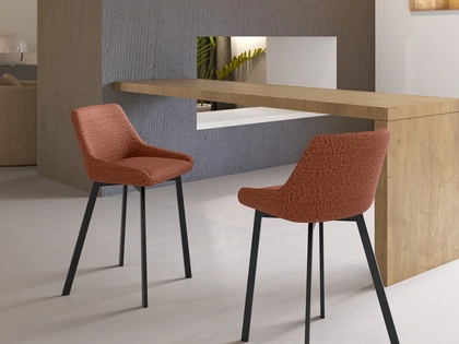 Sgabello Fox in tessuto imbottito di Stones