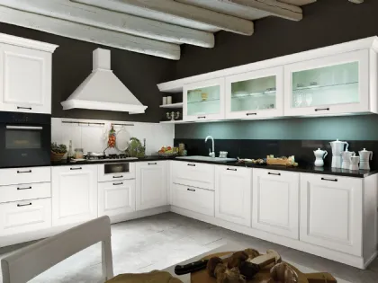 Cucina in legno bianco ad angolo con piano in marmo Laguna 03 di Gicinque