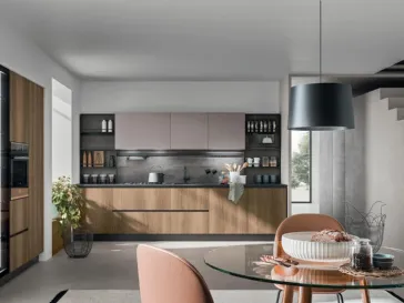 Cucina Moderna ad angolo Smart 05 in finitura rovere cuoio con pensili in laminato creta di Gicinque