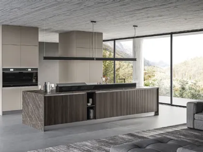 Cucina Moderna con isola Kappa 02 in laminato effetto legno di Gicinque