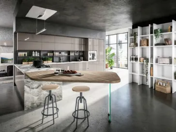 Cucina Moderna in laccato lucido Tortora con top in laminato Palladio e penisola in LPL Rovere Bruges Sibilla 02 di Ciao Cucine