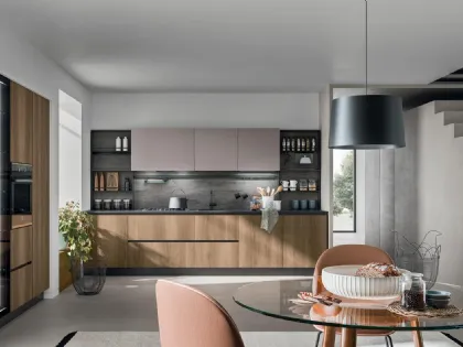 Cucina Moderna lineare Smart 05 in finitura rovere cuoio con pensili in laminato creta di Gicinque